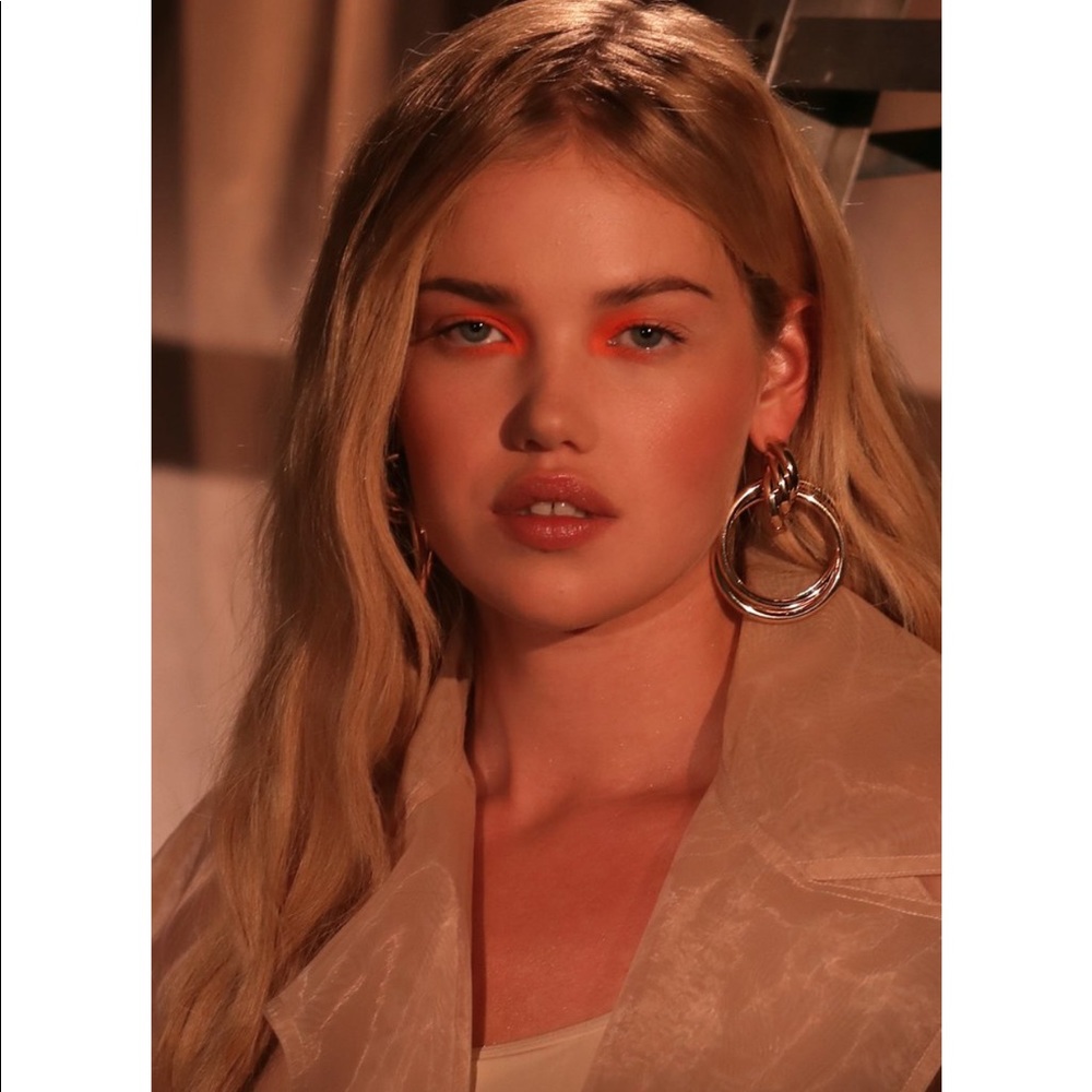 8 Other Reasons SILVER Devine Hoops